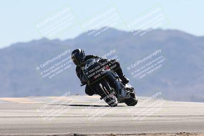 media/Oct-13-2025-Moto Forza (Mon) [[a66d839500]]/3-B Group/Session 4 (Turn 9)/